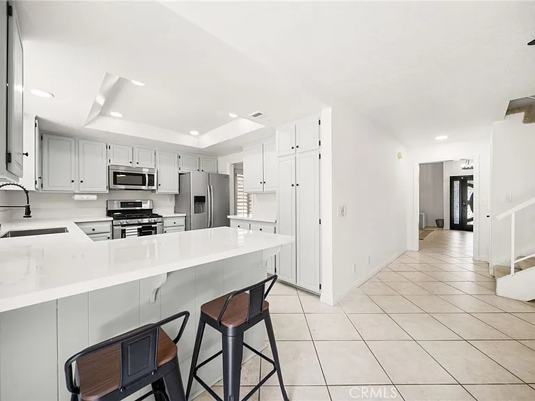 731 Langer Dr — Photo 16
