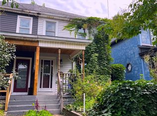 137 Maplewood Ave, Hamilton, ON L8M 1X3