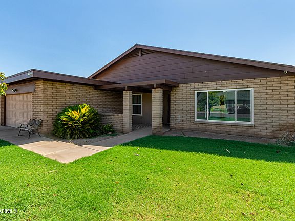 5th image of 8626 N 48TH Drive