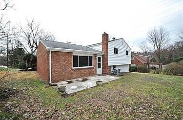 2nd image of 132 Danube Dr