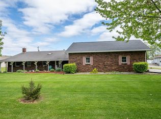 2348 E Old Rd 30, Warsaw, IN 46582