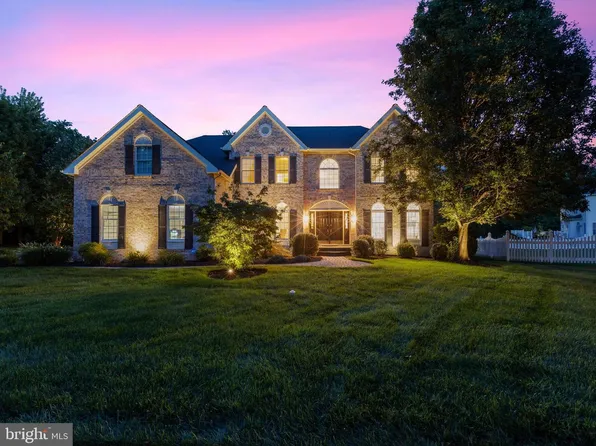 19 Annesley Dr, Glen Mills, PA 19342