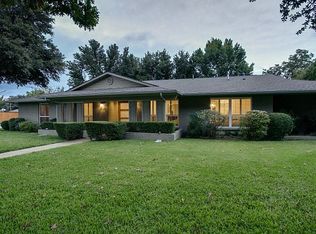 3986 Crown Shore Dr, Dallas, TX 75244