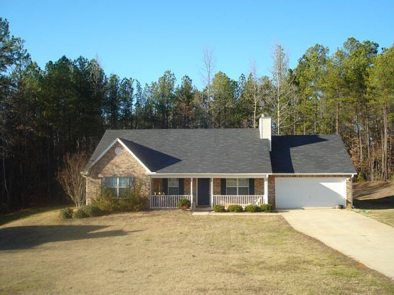 1st image of 380 Oak Hill Dr