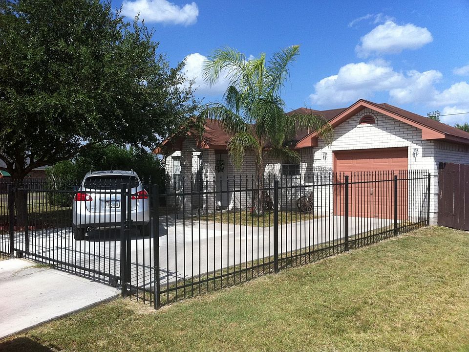 1st image of 312 Rosas Priego St