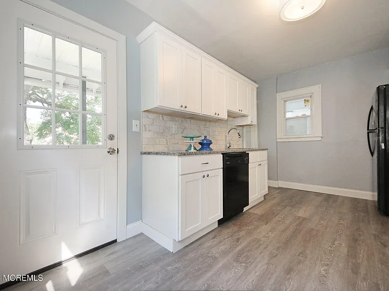 183 Ridge Ave — Photo 14