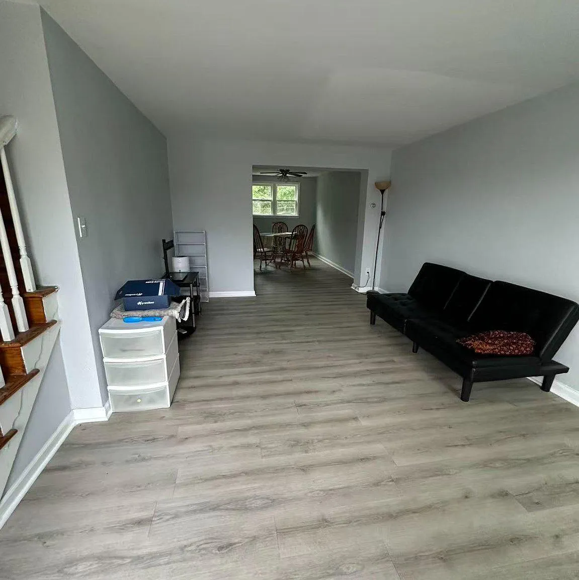 3 bed, 1.0 bath, 1125 sqft, $2,200 — Photo 3