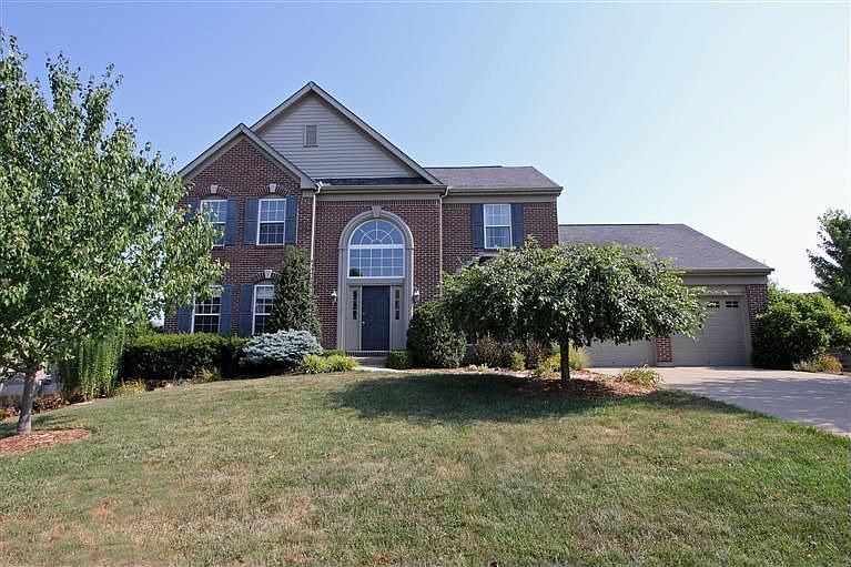 1st image of 10058 Cedarwood Dr