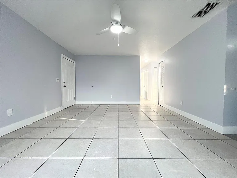 11340 Cardiff Dr — Photo 12
