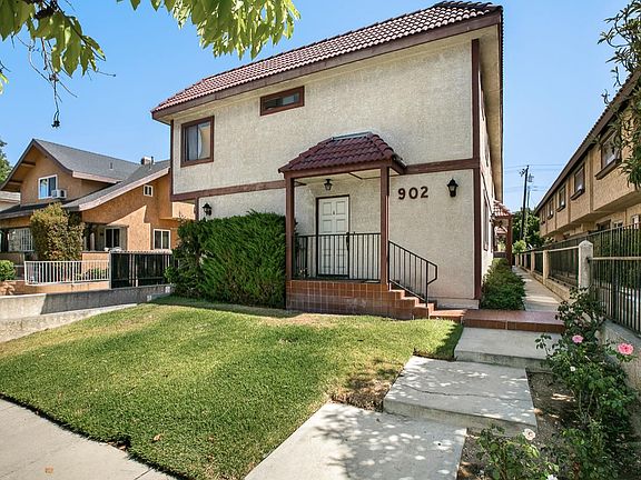 2nd image of 902 N Garfield Ave #E