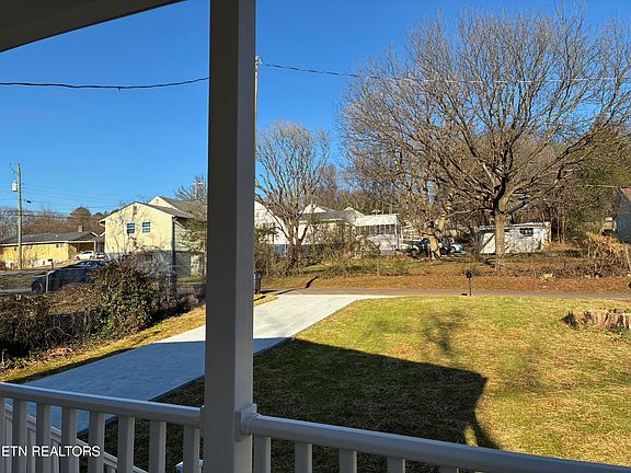 4th image of 3114 Browning Ave NW