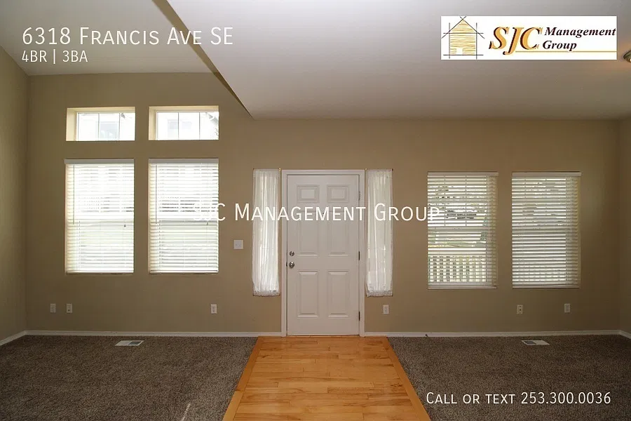Four-bedroom home in Lakeland Hills for rent — Photo 2