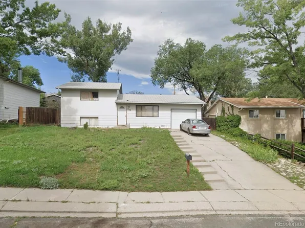 726 Paradise Lane, Colorado Springs, CO 80904