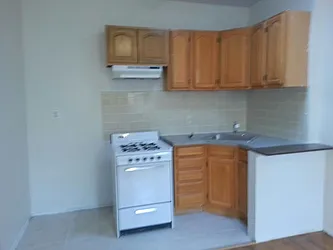 Rented by Uptown Flats LLC