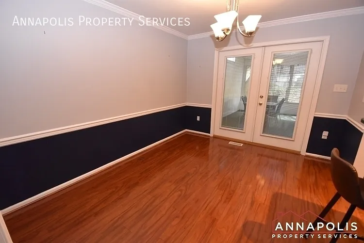 364 Ellenham Ct — Photo 8