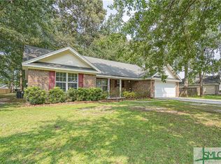 295 Creekside Cir, Ellabell, GA 31308