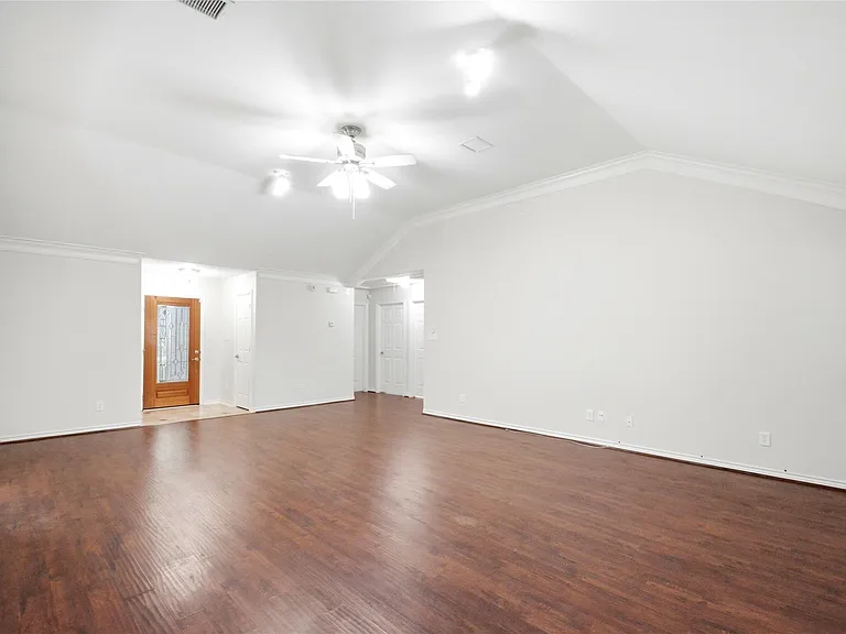 1702 Fantasy Woods Dr — Photo 8