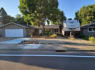 2401 Delta Waters Rd, Medford, OR 97504