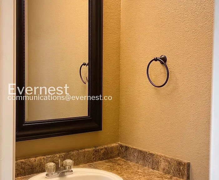 1121 Fenwick Dr — Photo 20