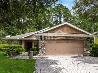 577 W Lady Lake Rd, Jacksonville, FL 32218
