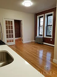 Rented by Hillel Realty Group