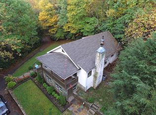 237 Hidden Water St, Blowing Rock, NC 28605