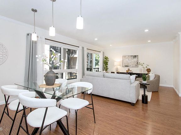 3rd image of 1127 E Del Mar Blvd APT 323