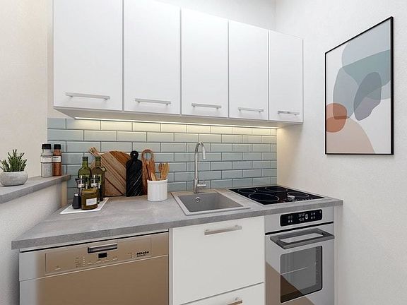 3rd image of 421 W 22nd St APT 5R