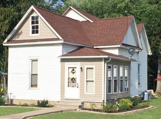 501 S Indiana St, Roachdale, IN 46172