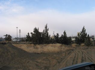 665 SE Lake Rd, Redmond, OR 97756