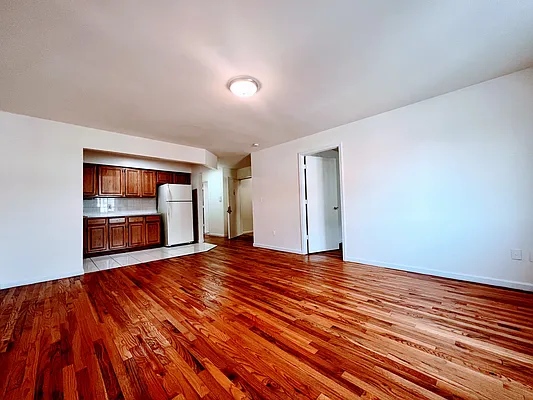 Rented by MANIFEST YOUR REALTY LLC | media 3
