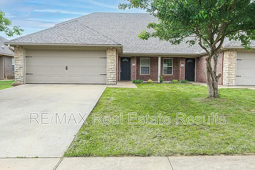 3509 SW Deerfield Blvd #1 Photo 1 3509 SW Deerfield Blvd #1 Photo 1
