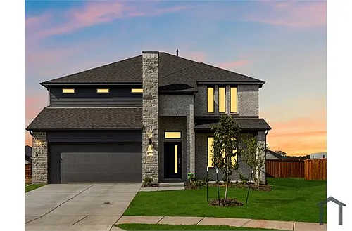 2020 Stonebrook St Photo 1