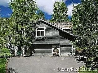 201 Eagle Crest Rd, Edwards, CO 81632