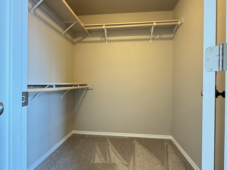 2925 Cashmere Dr — Photo 20