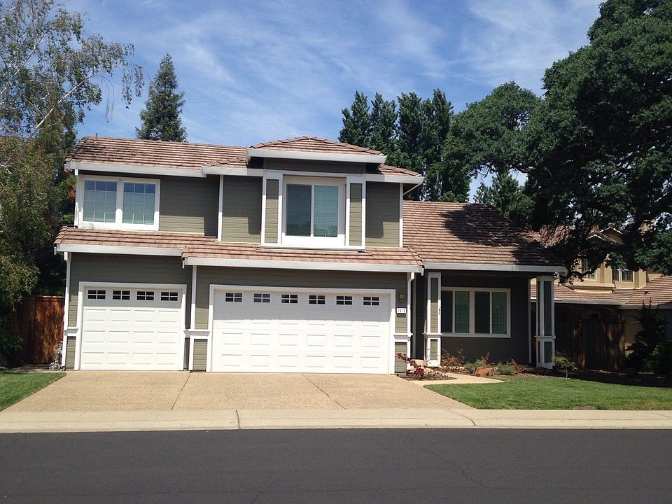 1st image of 1312 Palmerston Loop