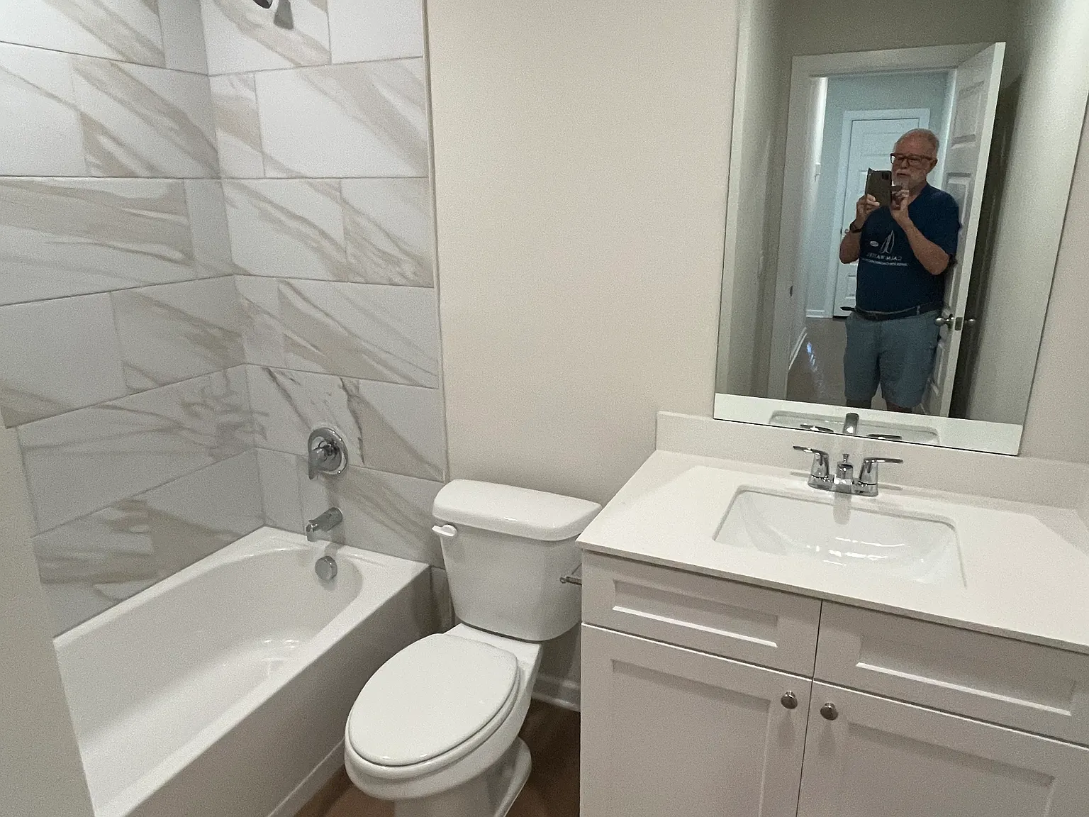 3 bed, 1293 sqft, $1,800 — Photo 1