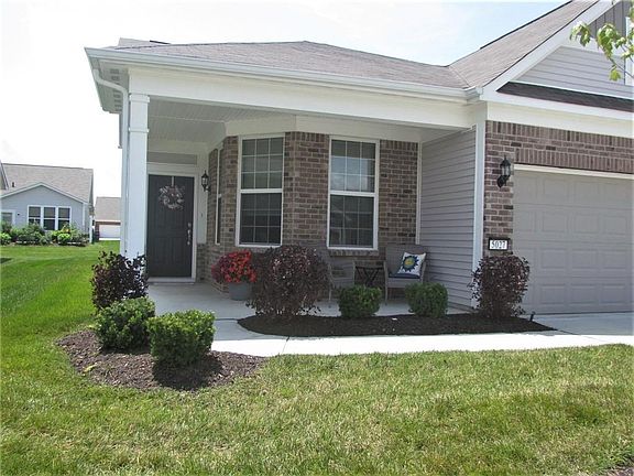2nd image of 5027 Dahlia Dr