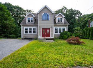 87 Emerald St, Quincy, MA 02169
