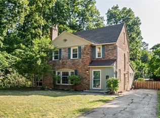 2031 Temblethurst Rd, South Euclid, OH 44121