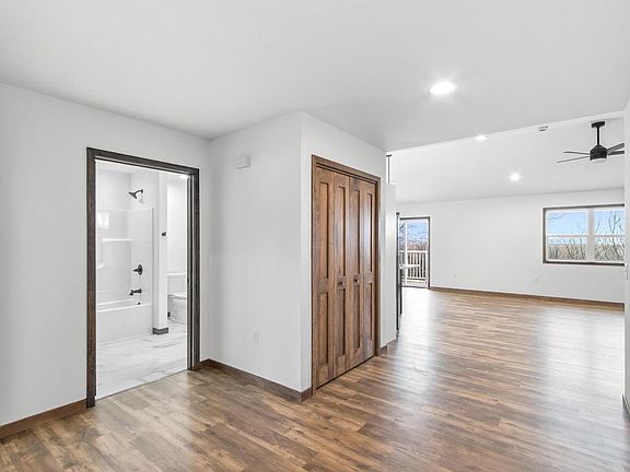 2nd image of 612 Roosevelt Street