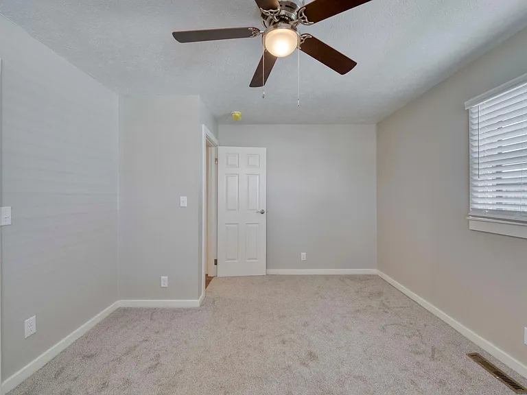 1356 E Rosebrier St — Photo 19