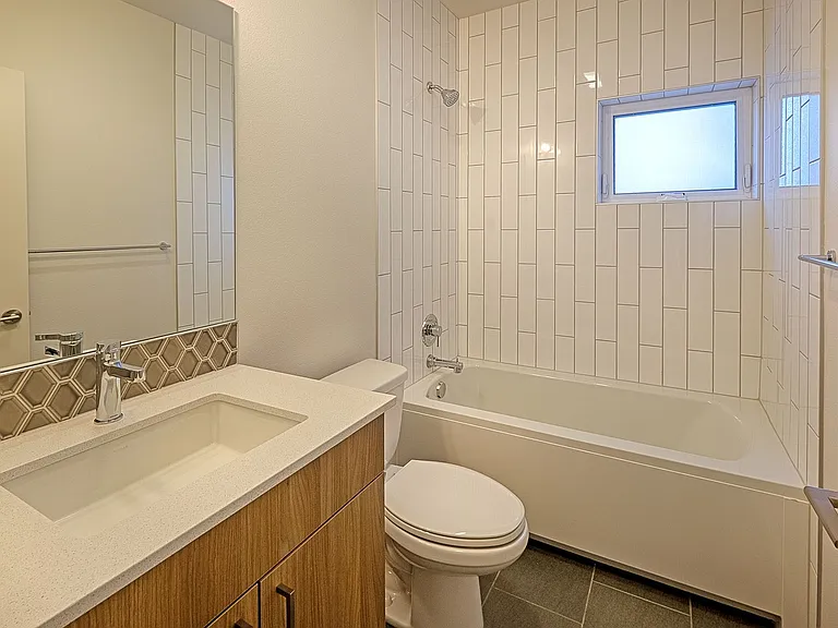 8025 15th Ave NW — Photo 19