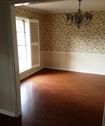 4th image of 6630 Wedgewood Dr