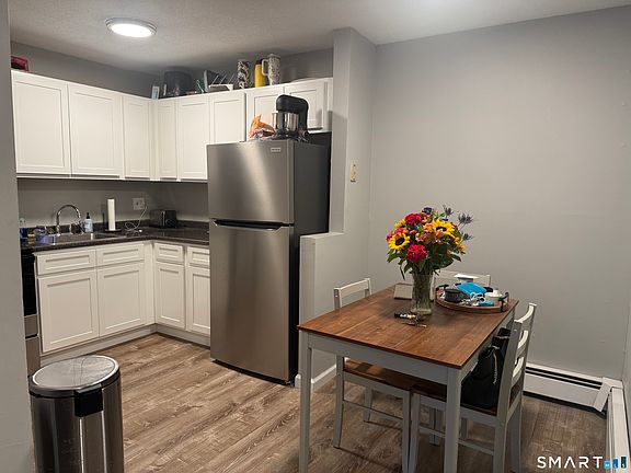 3rd image of 50 Balance Rock Rd APT 19