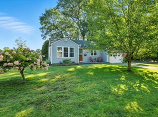 14 Avon St, Enfield, CT 06082