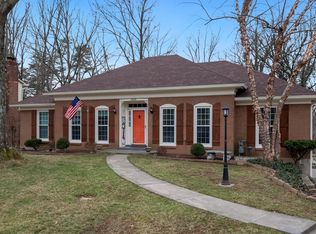 9108 Stonecrest Dr, Louisville, KY