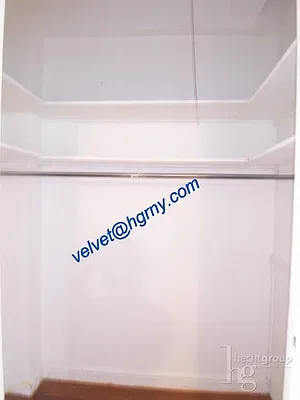 Rented by Hecht Group | media 13