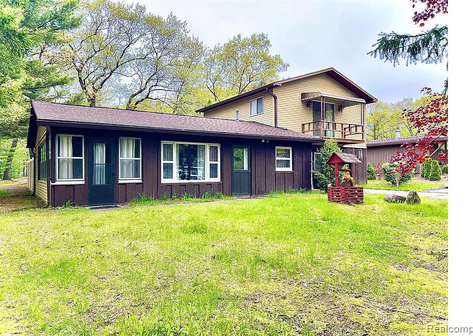 4424 Sand Rd, Caseville, MI 48725 MLS 20230040151 Zillow