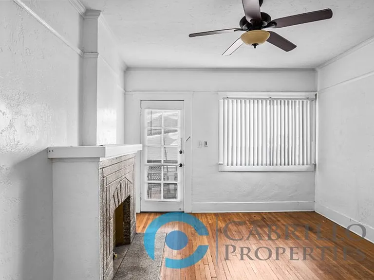 Casa Blanca Apartments — Photo 30